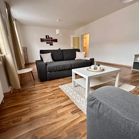 Apartment Kartels First Appart *